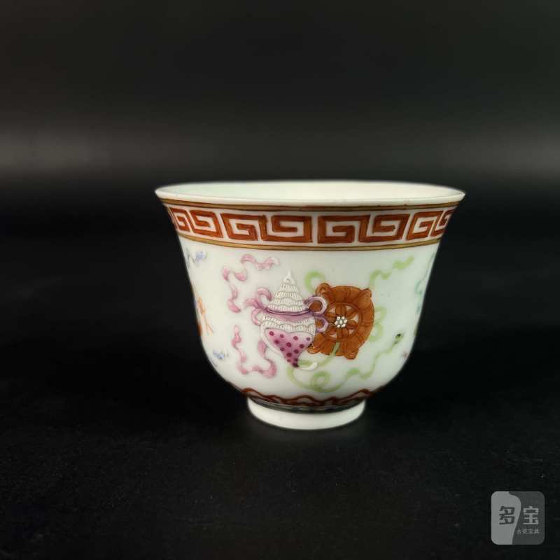 清 粉彩八宝纹铃铛杯 - 图4